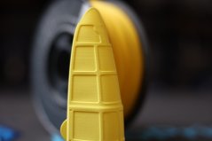 LW-PLA-Filament für RC-Flugzeuge 3DLabPrint PolyLight – Gelb (Cub Yellow), 1 kg / 1,75 mm